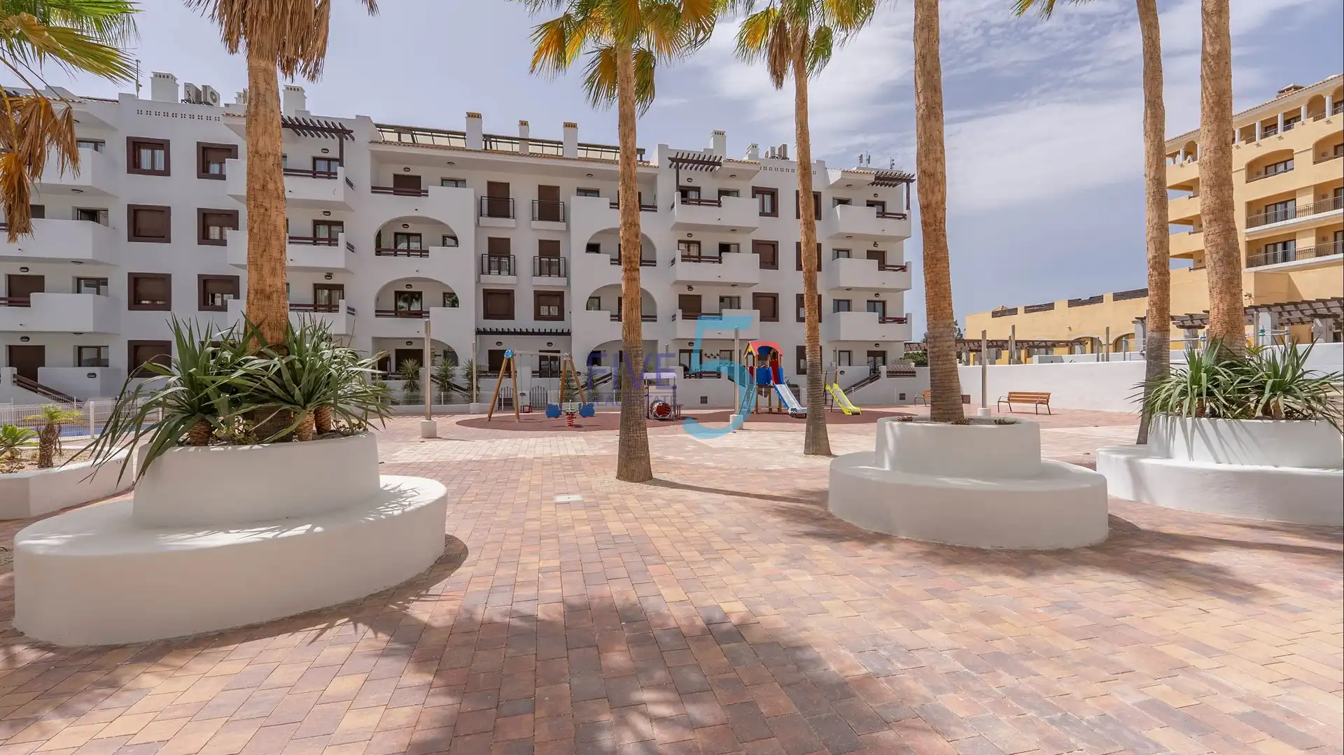 Exterior view of Flat for sale in Los Alcázares  with Air Conditioner, Heating and Terrace