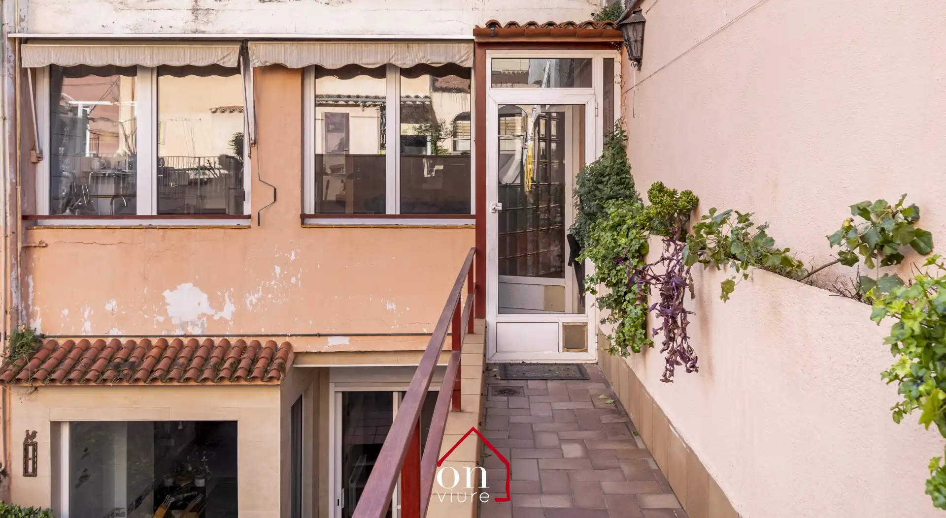 Terraza de Piso en venta en Terrassa con Calefacción, Horno y Internet