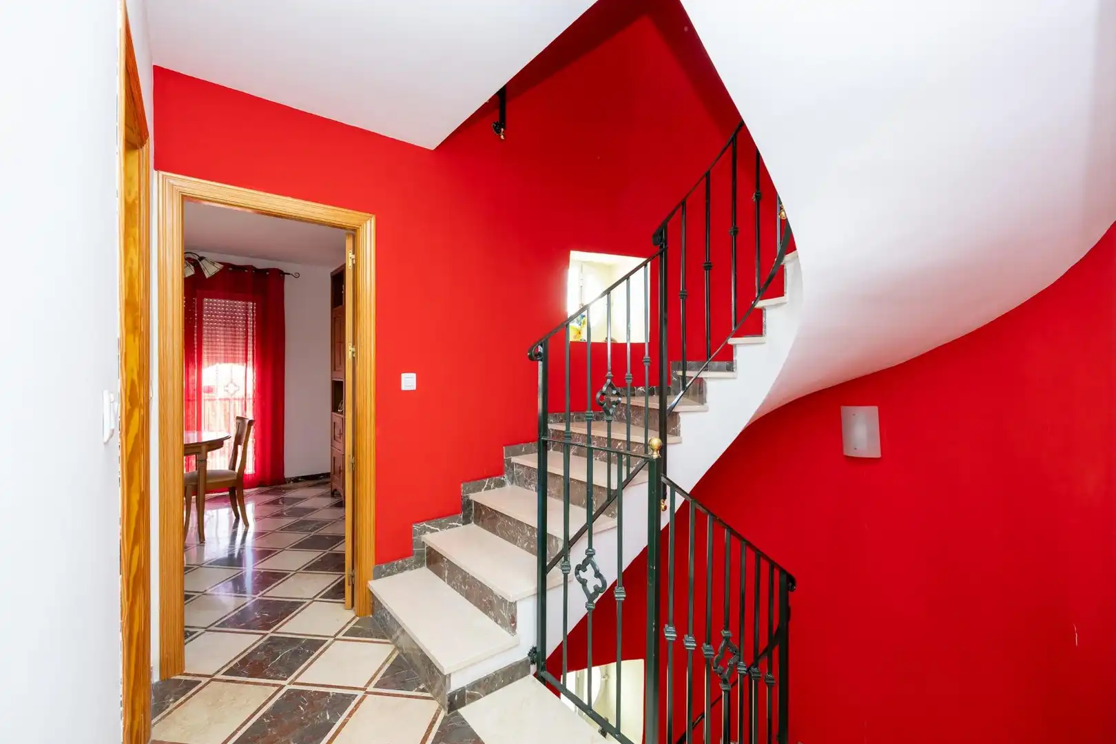 Houses for sale in Gójar  with Air Conditioner, Heating and Private garden