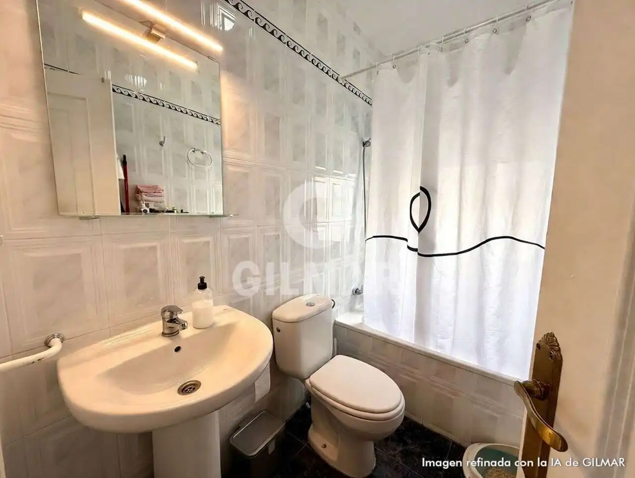 Baño de Apartamento en venta en Adeje con Amueblado