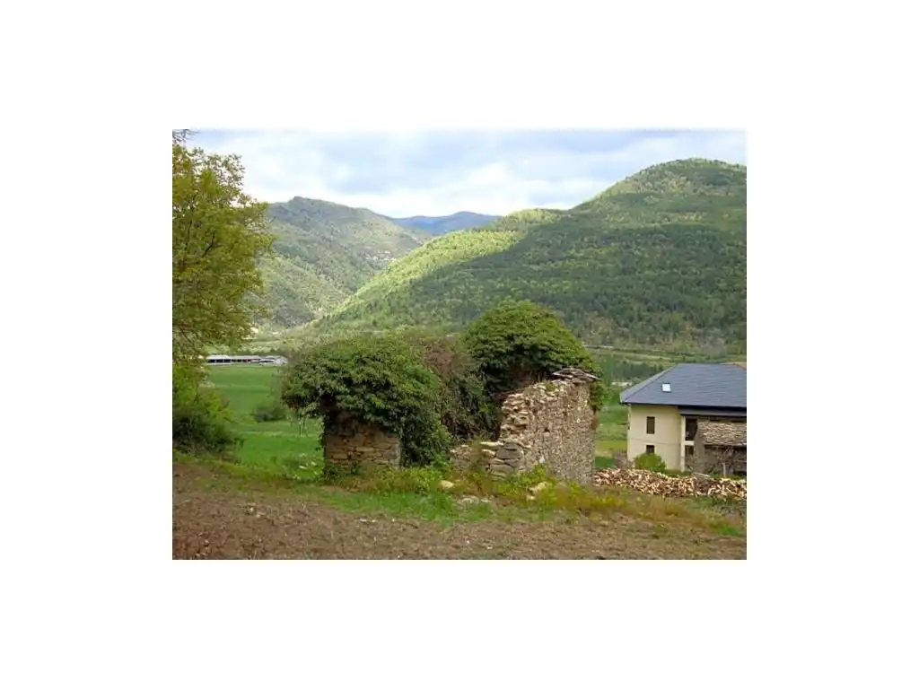 Casa o chalet en venta en C. Única Ligüerre, 2-6, Fiscal
