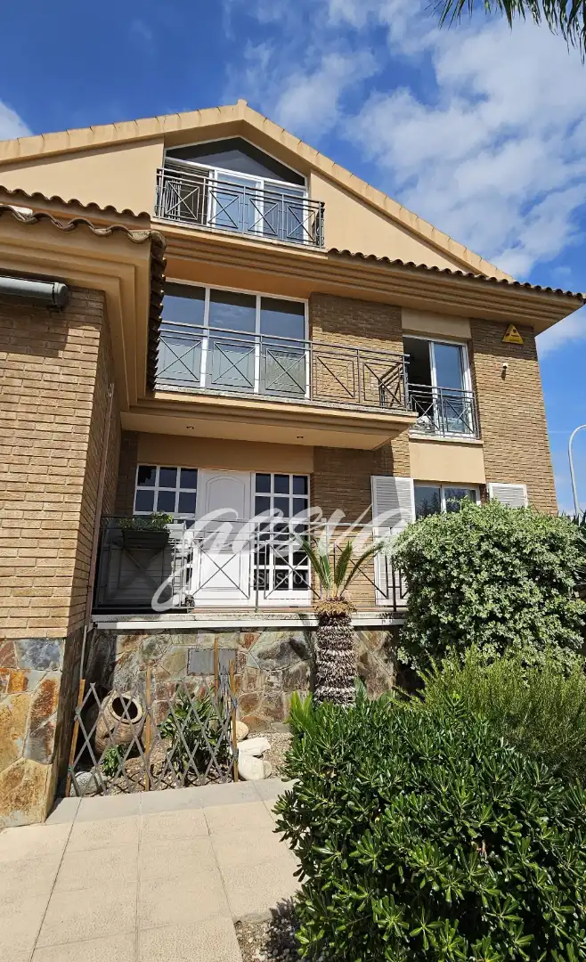 Villa avec piscine à vendre à Carrer Doctor Gil Vernet, imagen 17