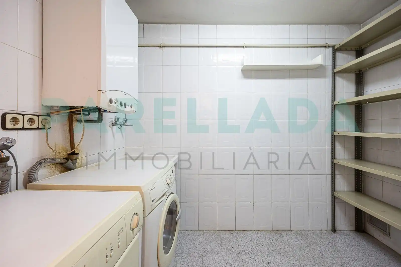 Cuina de Casa adosada en venda en Badalona amb Aire condicionat, Calefacció i Terrassa