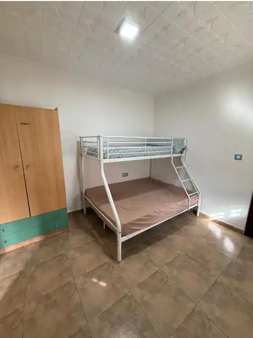 Habitación de Casa adosada en venta en Puertollano con Aire acondicionado, Calefacción y Amueblado