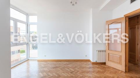 Photo 4 of Flat for rent in San Juan Bautista,  Madrid Capital