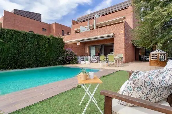 Jardí de Casa adosada en venda en Castellvell del Camp amb Calefacció
