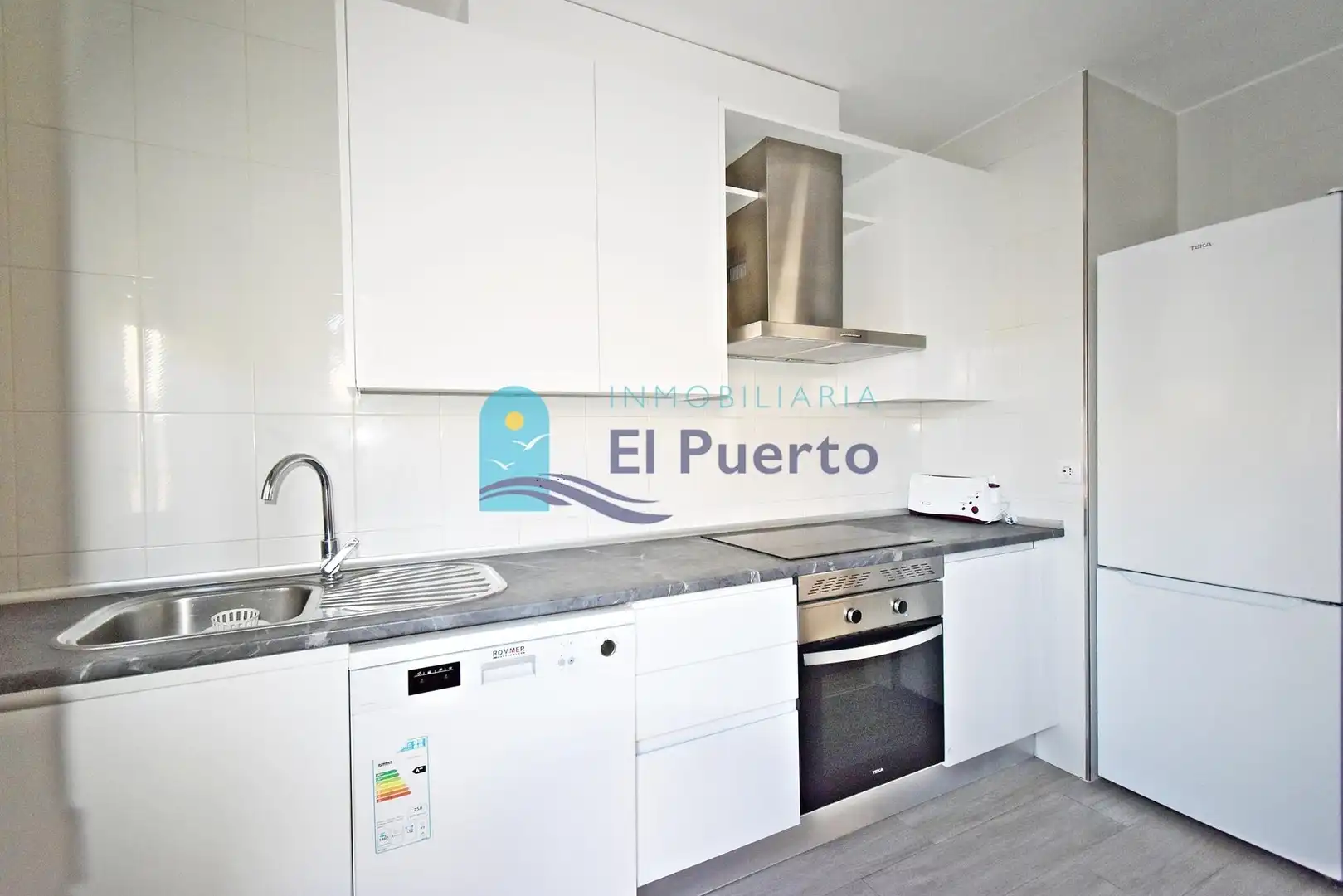 Cocina de Dúplex en venta en Mazarrón con Jardín privado, Terraza y Amueblado