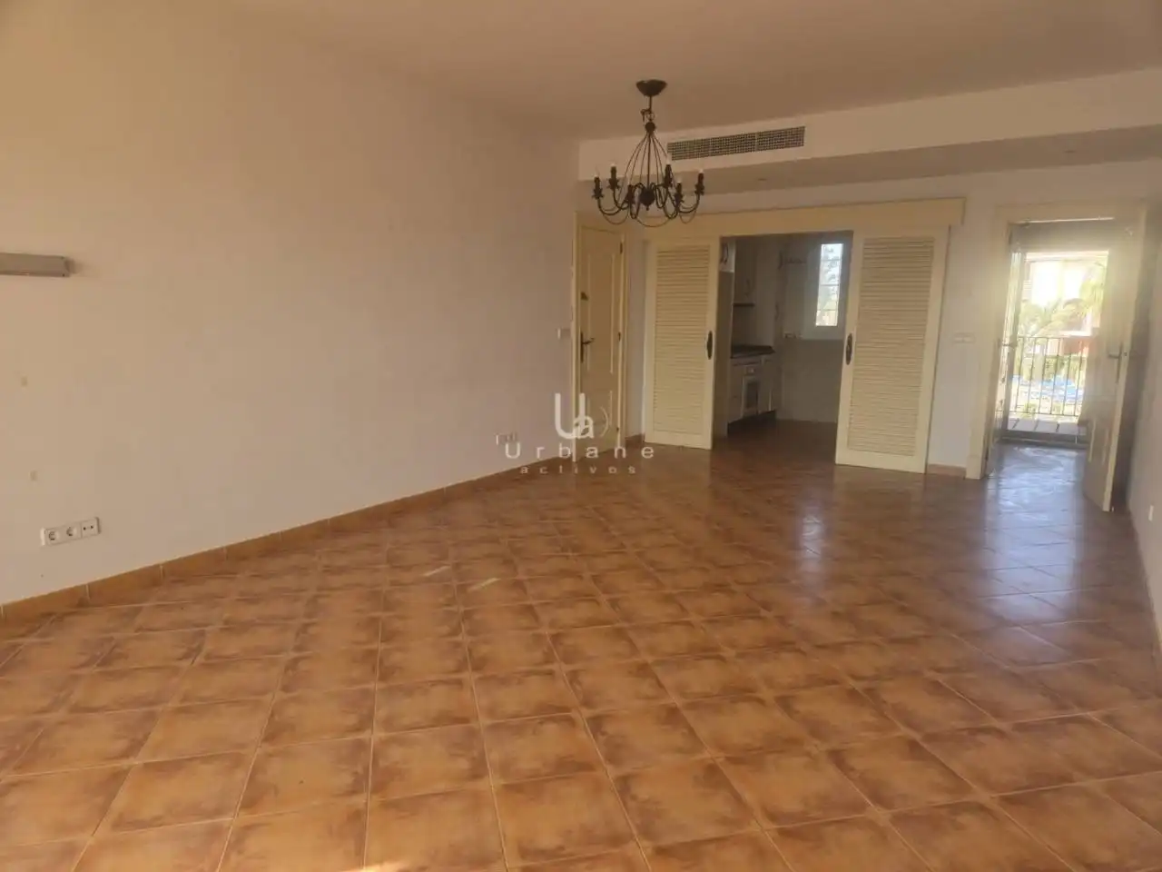 Apartamento con piscina en venta en Calle De la Vaguada, imagen 4