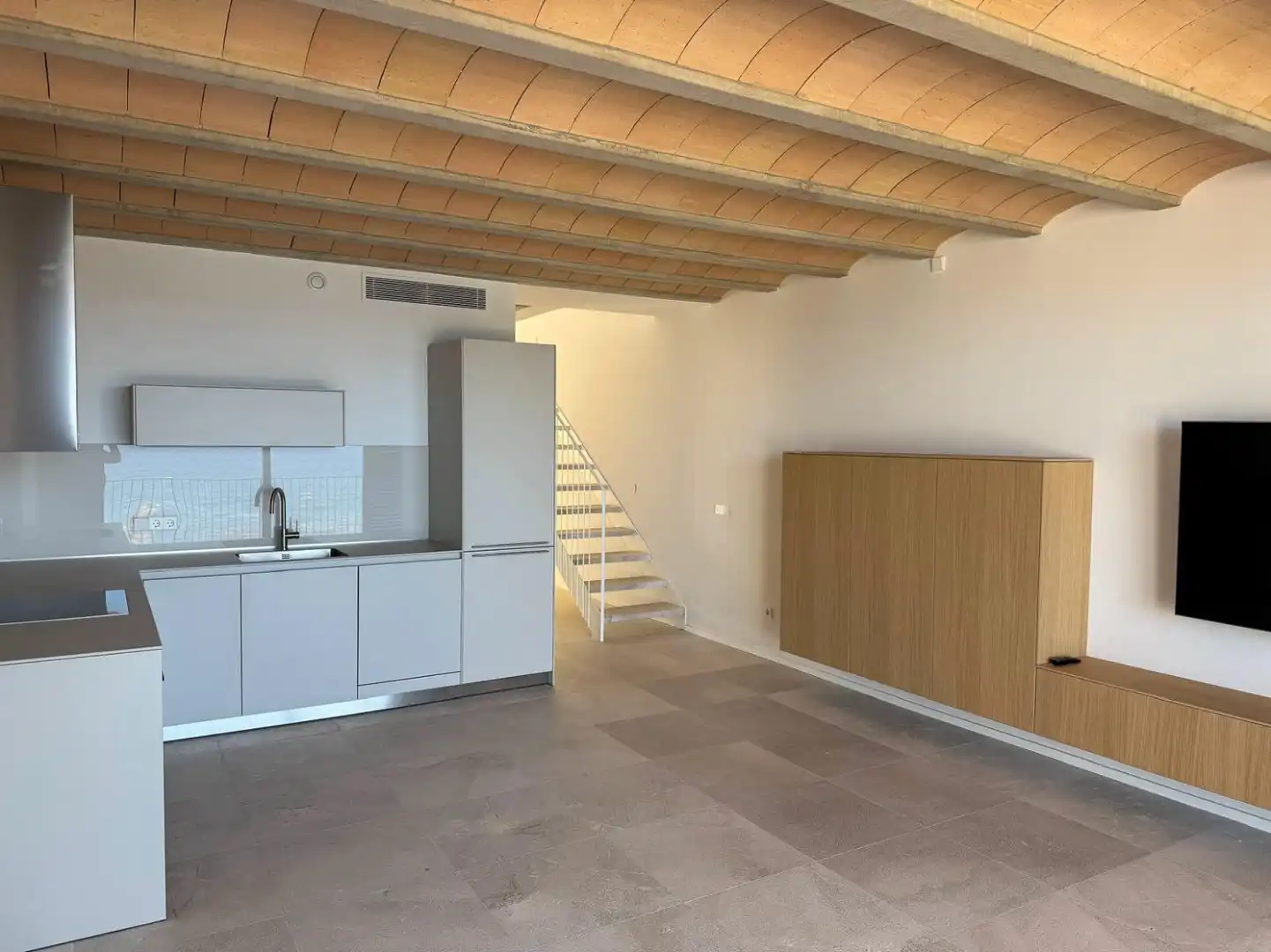 Küche von Wohnung zum Verkauf in Artà mit Klimaanlage, Terrasse und Abstellraum