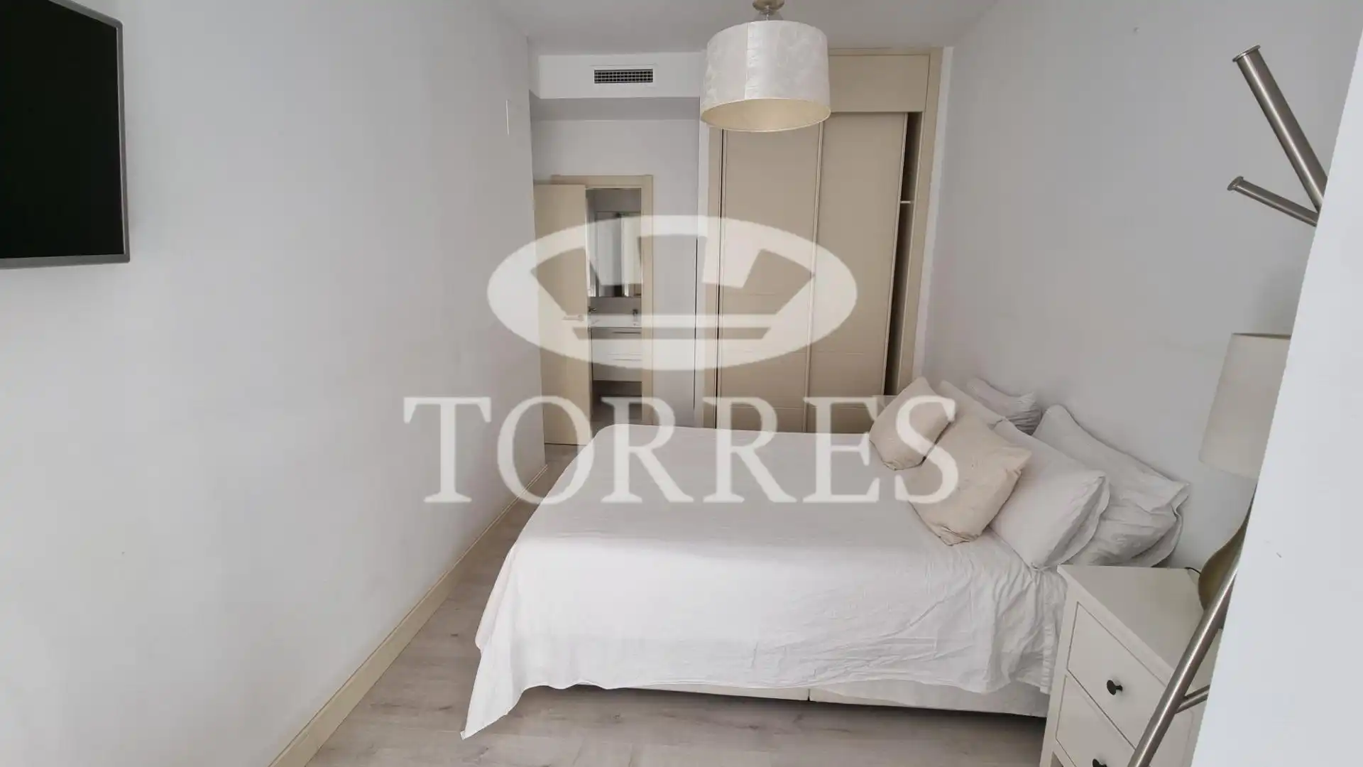 Habitación de Piso de alquiler en Málaga con Aire acondicionado y Amueblado