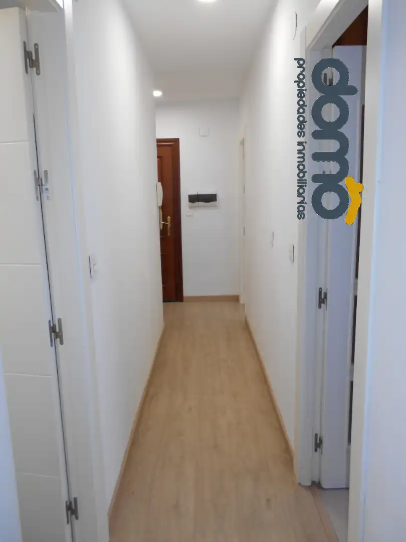 Flat for rent in Granada  with Air Conditioner, Parquet flooring and Furnished