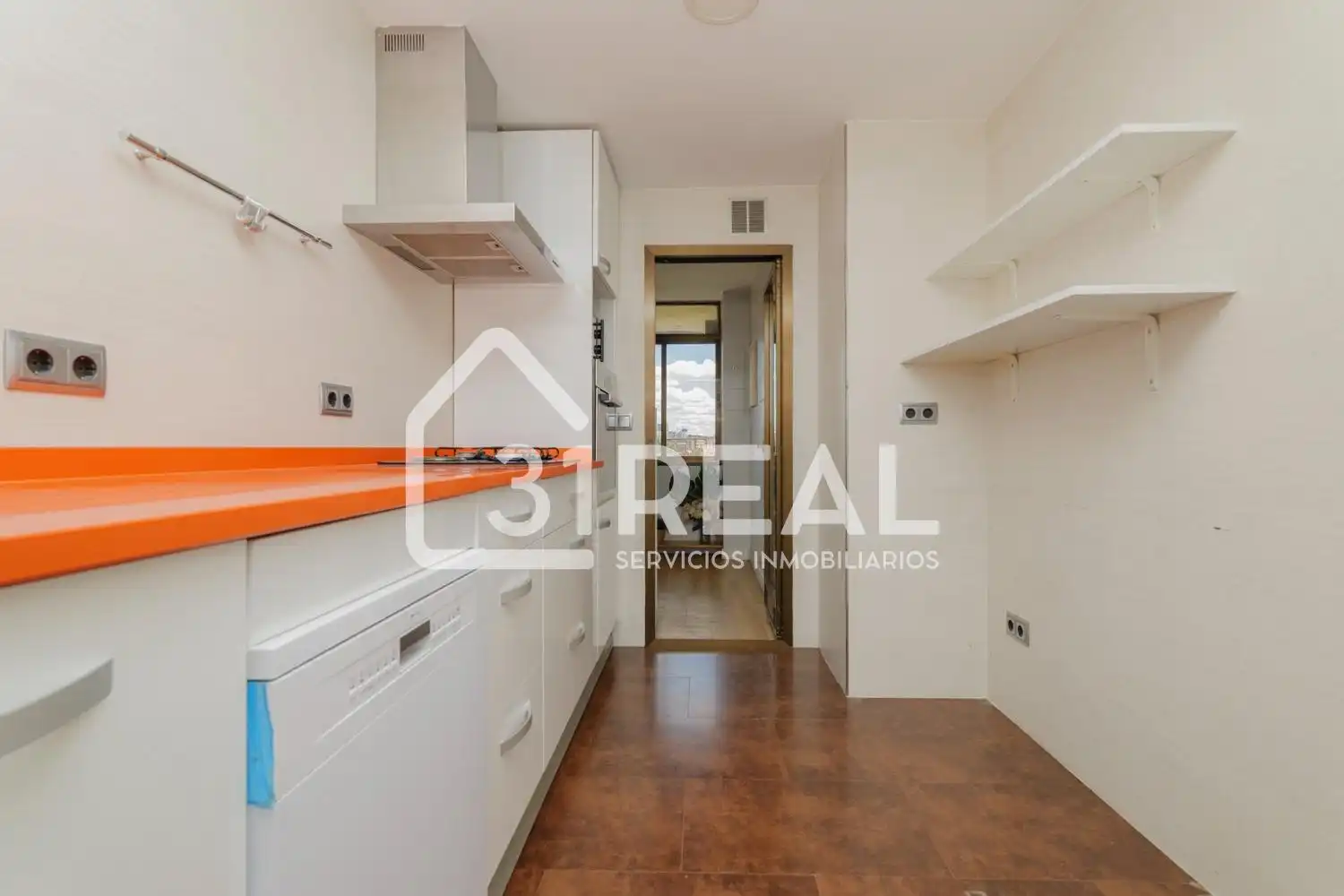 Cuina de Àtic en venda en Madrid amb Aire condicionat, Calefacció i Terrassa