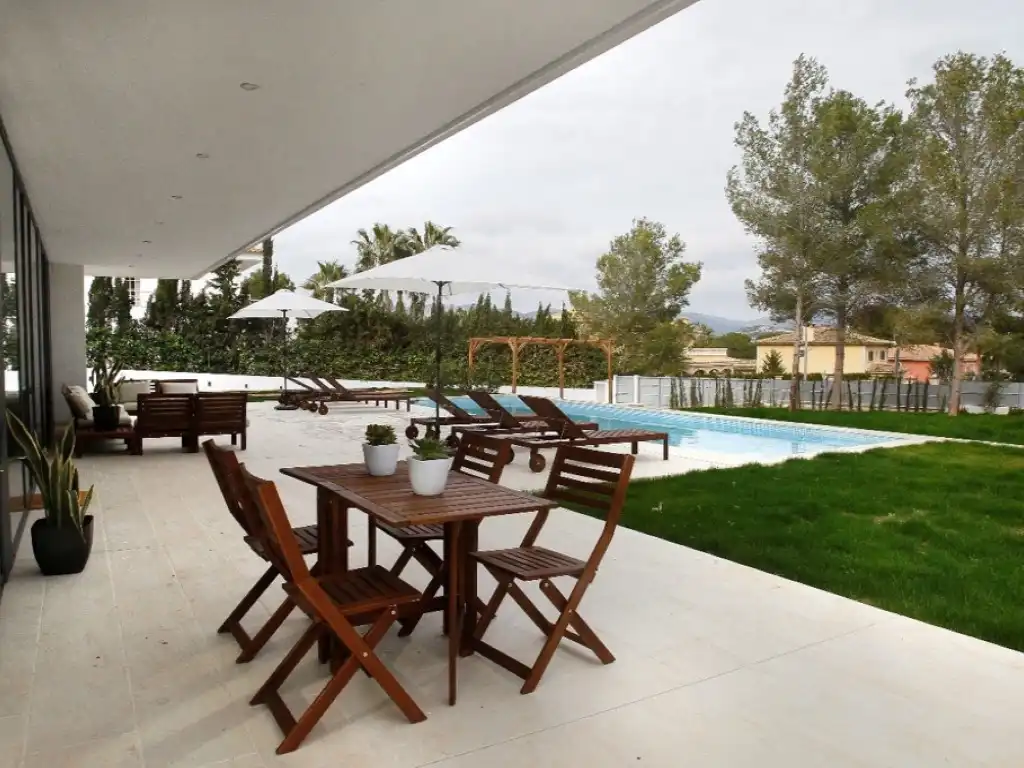 Terrasse von Haus oder Chalet zur Miete in Calvià mit Klimaanlage, Privatgarten und Terrasse