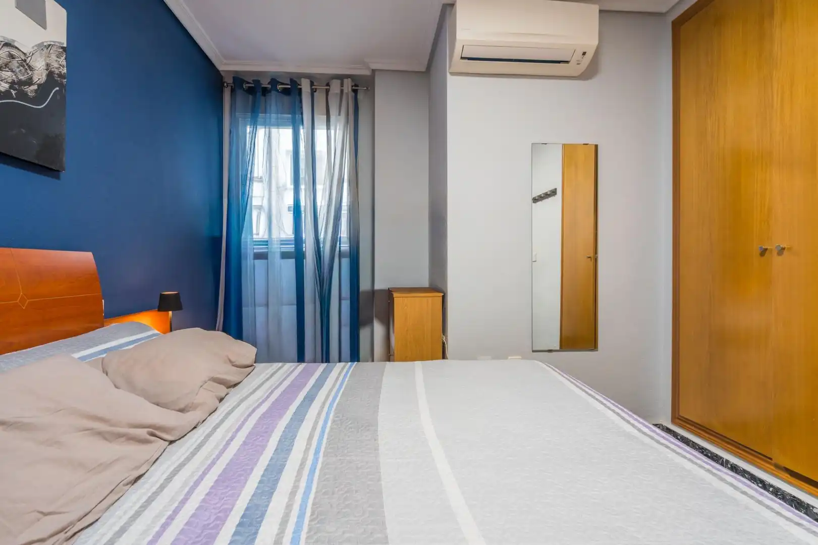Habitación de Piso en venta en Valencia con Aire acondicionado y Balcón