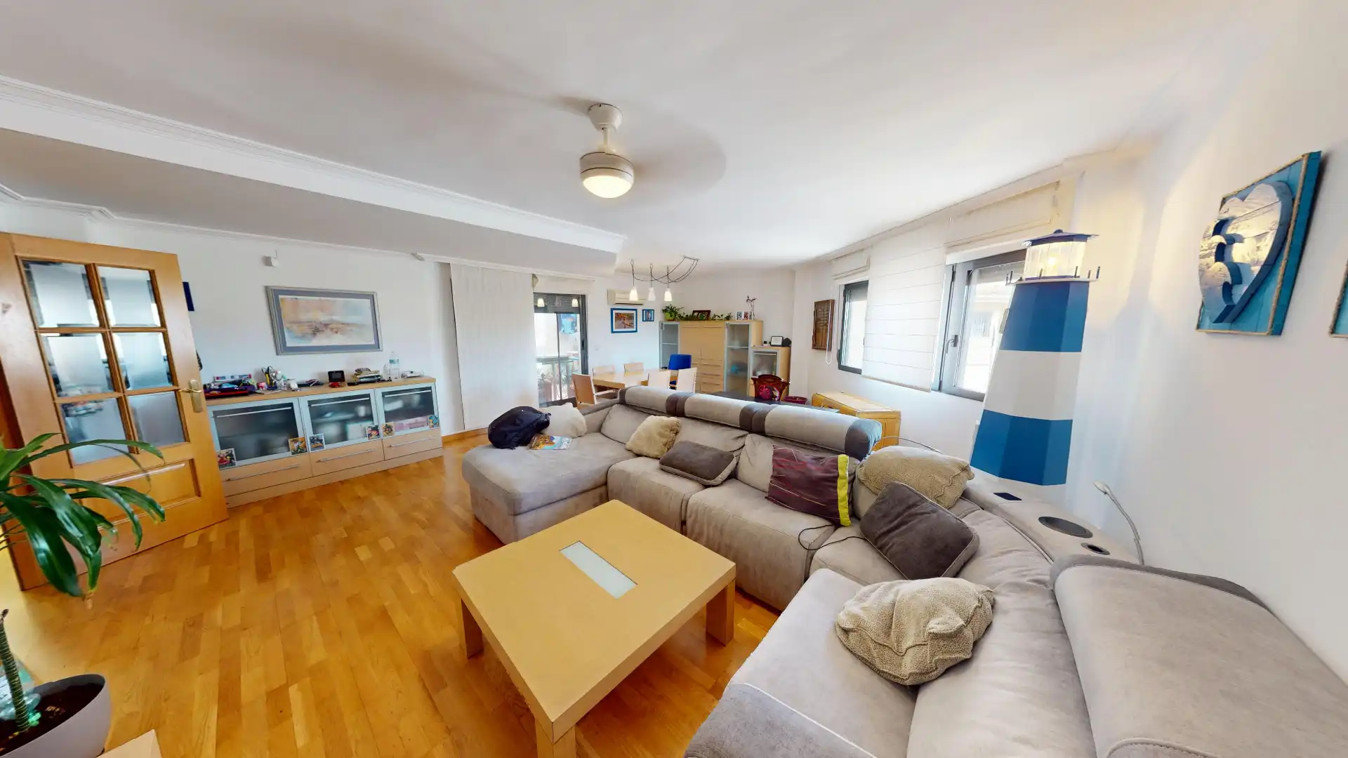 Sala de estar de Casa adosada en venta en Albacete con Aire acondicionado, Calefacción y Parquet