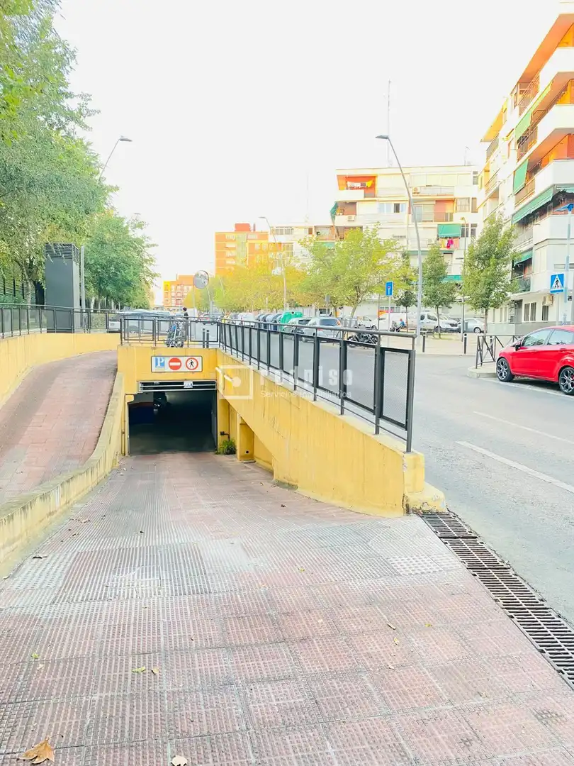 Individual con ascensor en venta en de los Reyes Católicos, imagen 5