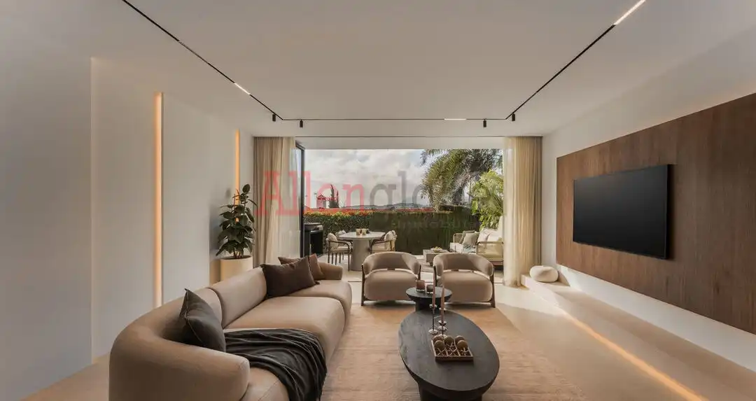 Casa a schiera con piscina in vendita a Nueva Andalucía, imagen 3