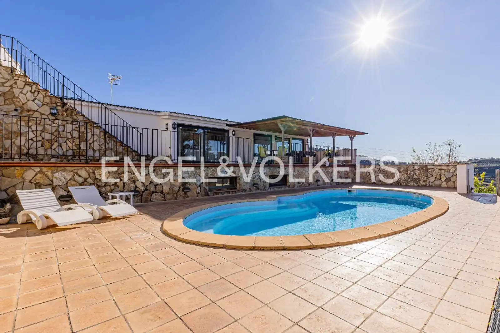Vista exterior de Casa o chalet en venta en Subirats con Calefacción, Jardín privado y Balcón