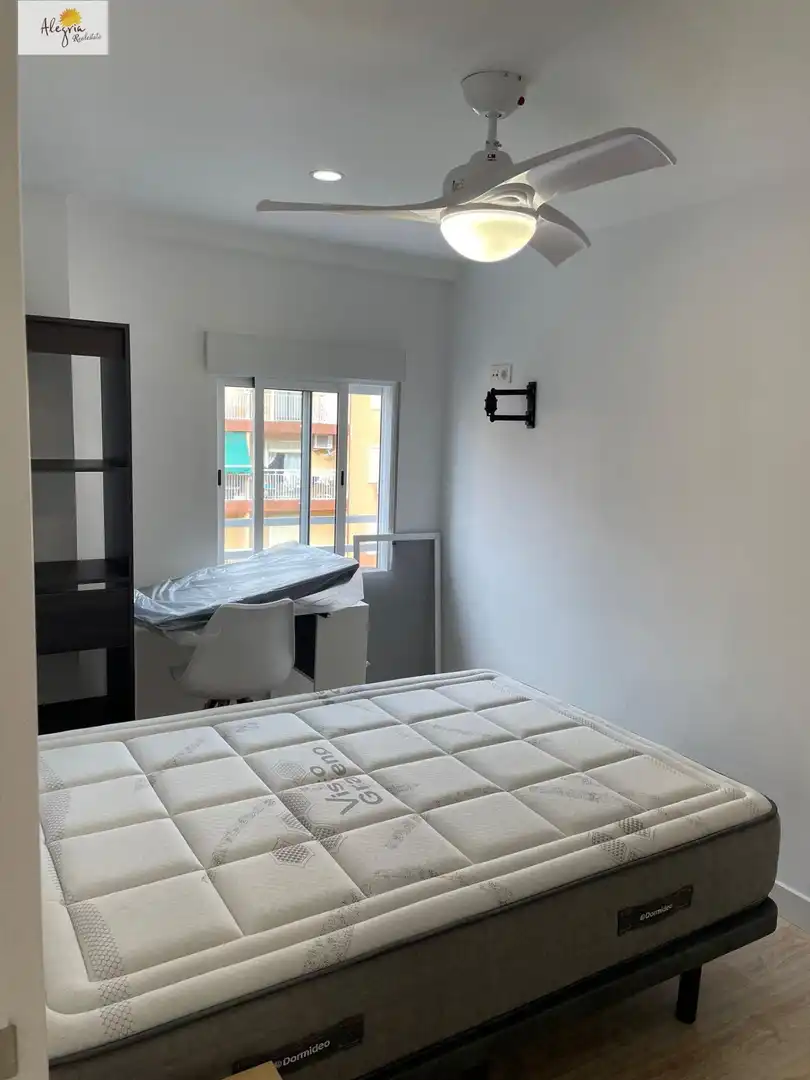 Habitación de Apartamento en venta en Valencia con Aire acondicionado