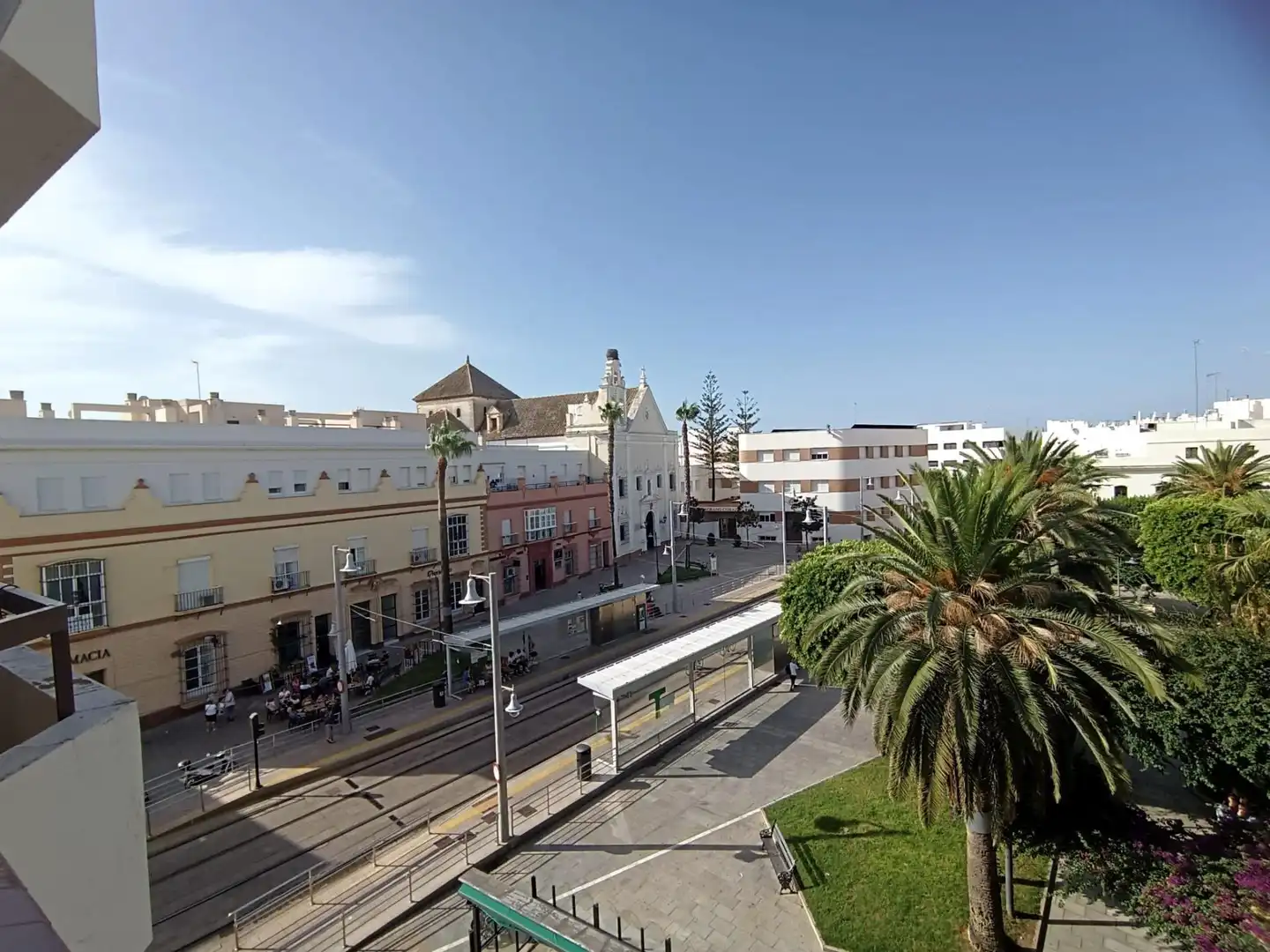 Vista exterior de Pis en venda en San Fernando amb Aire condicionat i Terrassa