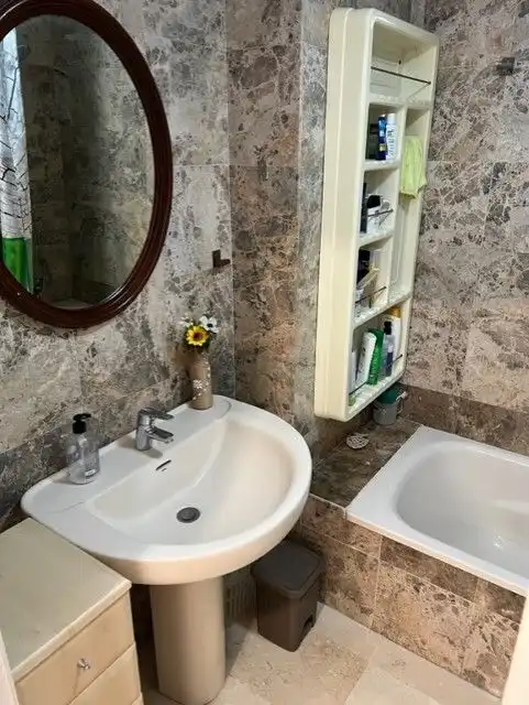 Baño de Piso en venta en Las Palmas de Gran Canaria con Amueblado y TV