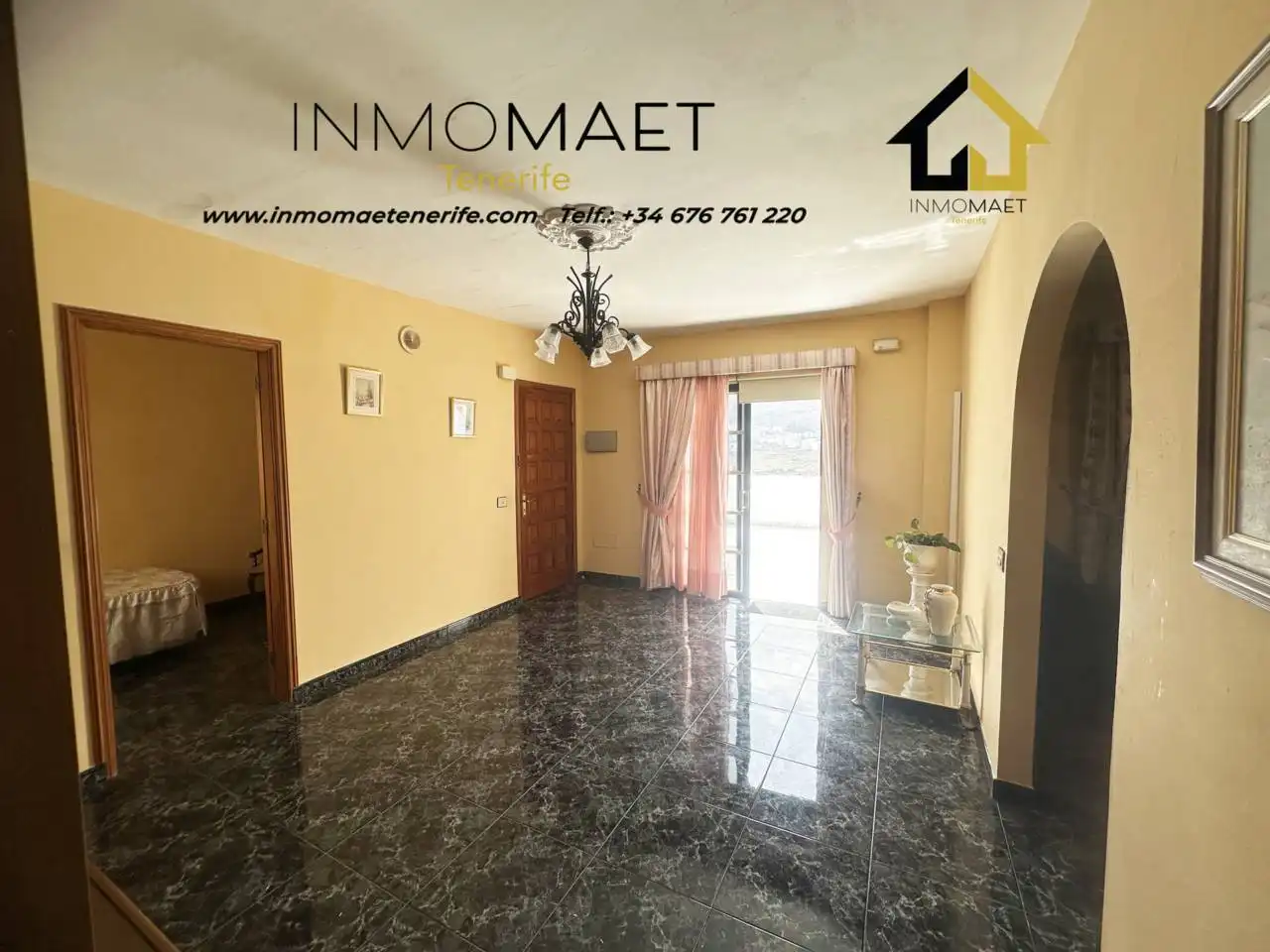 Exterior view of Flat for rent in Icod de los Vinos  with Heating, Terrace and Furnished