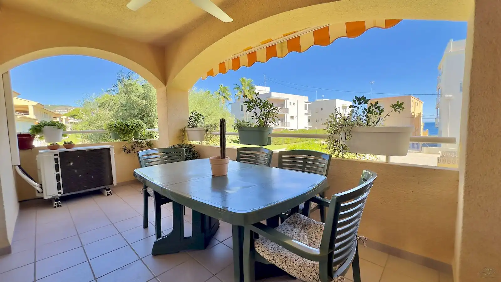Terrace of Apartments for sale in Jávea / Xàbia  with Air Conditioner, Heating and Private garden