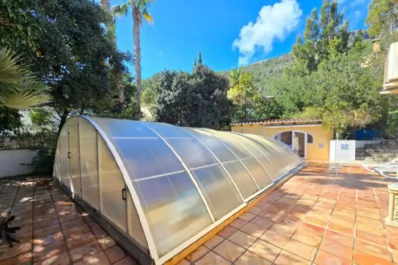Vista exterior de Casa o chalet en venta en Calpe / Calp con Aire acondicionado, Calefacción y Jardín privado