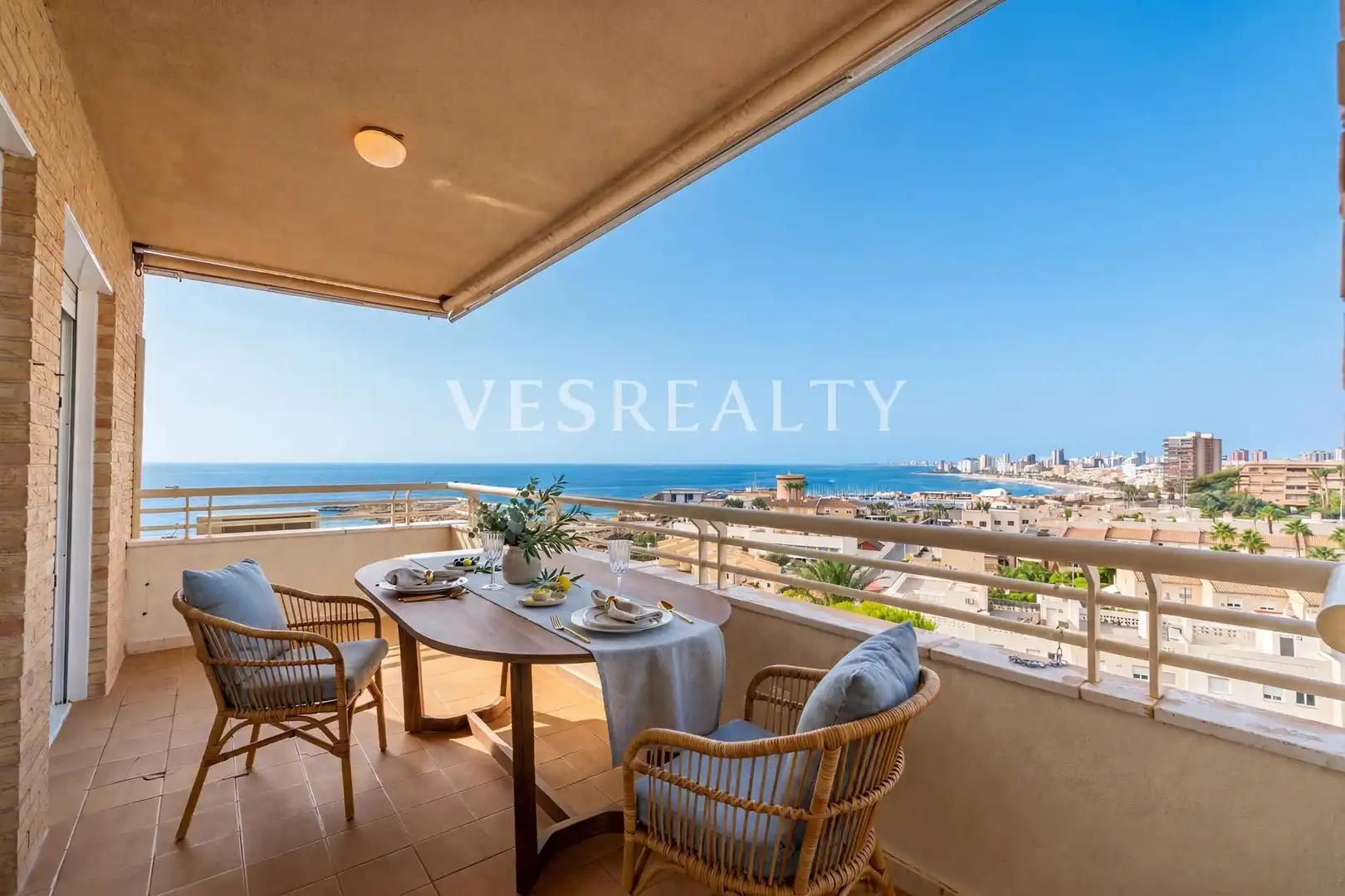 Wohnung mit Pool zum Verkauf in Pueblo Español - Coveta Fumá