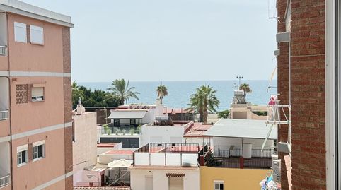 Foto 2 de Piso en venta en Paseo Marítimo de Levante, Vélez-Málaga