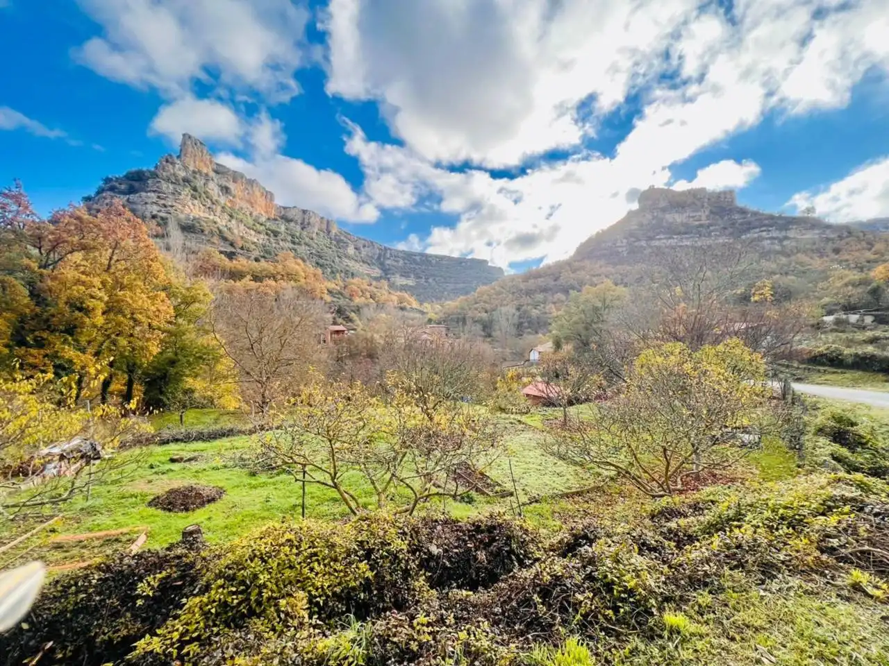 Jardín de Terreno en venta en Valle de Sedano