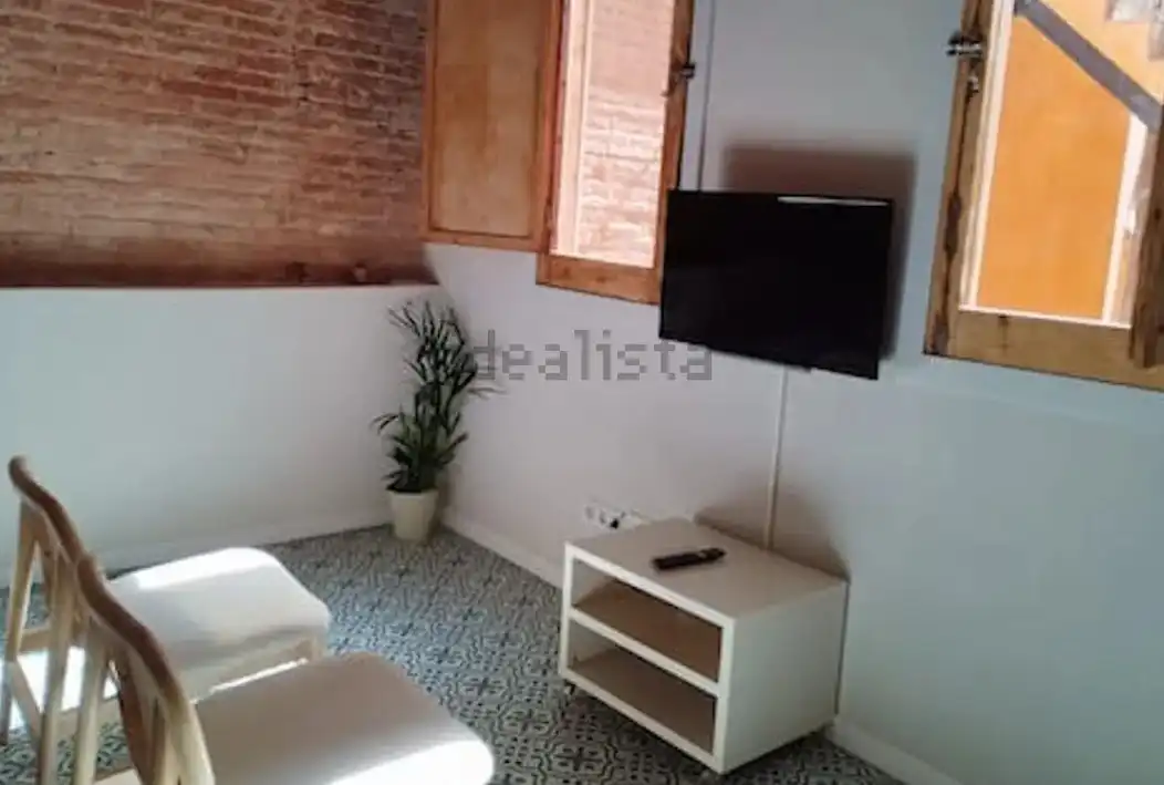 Bedroom of Commercial properties for rent in L'Hospitalet de Llobregat  with Air Conditioner, Heating and Terrace