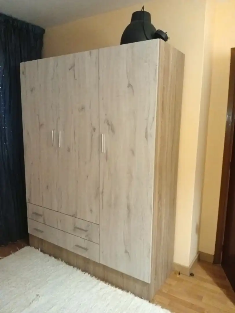 Habitación de Piso en venta en Gijón  con Calefacción, Parquet y Terraza