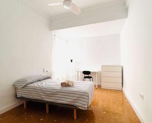 Bedroom of Flat to share in  Murcia Capital  with Terrace