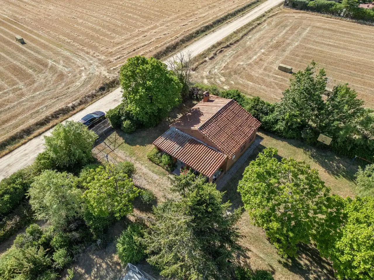 Country homes for sale in Gemuño  with Private garden, Terrace and Swimming Pool