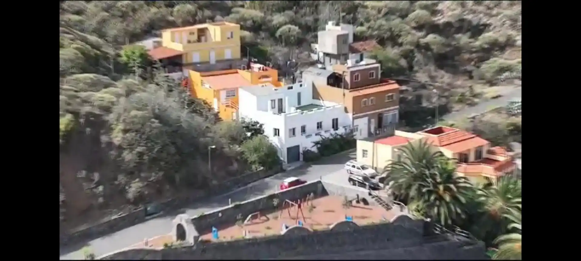 Vista exterior de Casa o xalet en venda en Hermigua amb Jardí privat, Moblat i Forn
