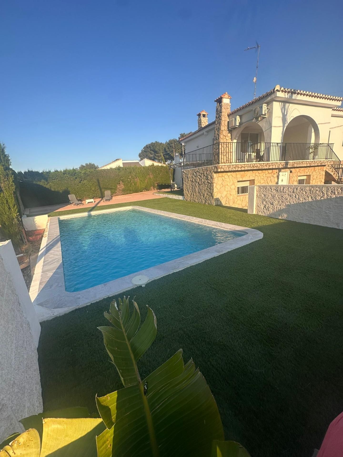 Piscina de Casa o chalet en venta en Montserrat con Aire acondicionado y Terraza