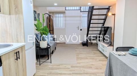Foto 3 de Apartamento en venta en El Carmel, Barcelona