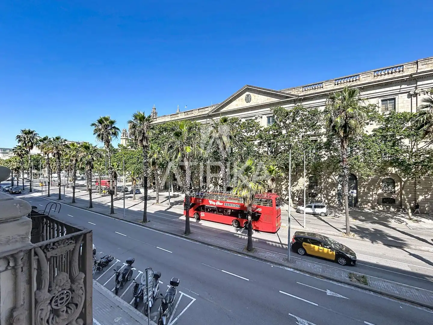 Vista exterior de Oficina de alquiler en Barcelona con Aire acondicionado