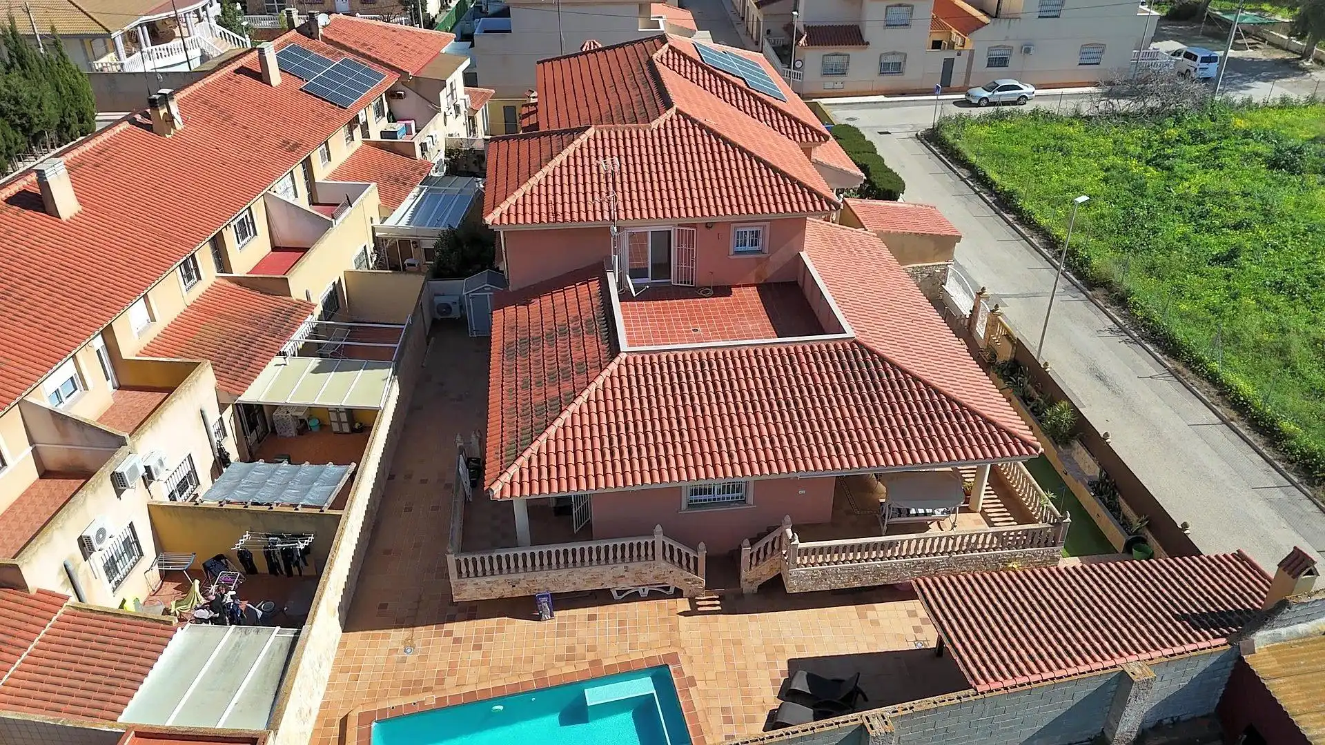 Vista exterior de Casa o xalet en venda en La Unión amb Aire condicionat, Calefacció i Jardí privat