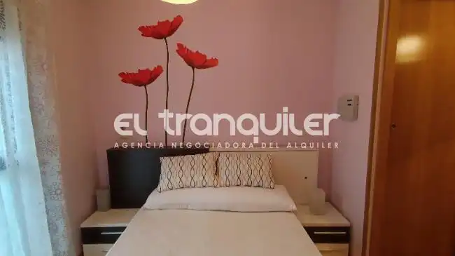 Bedroom of Flat for rent in Madrid  with Swimming Pool, Furnished and Washing machine