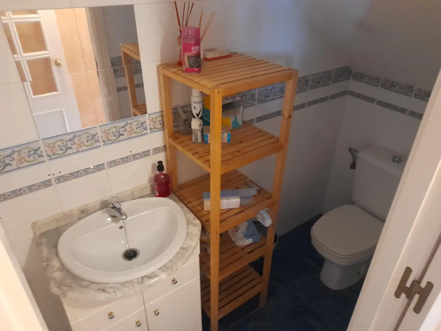 Detached homes for sale in El Pino - Bajo de Guía