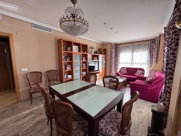 Piso con balcón en venta en Avinguda del Camí Nou