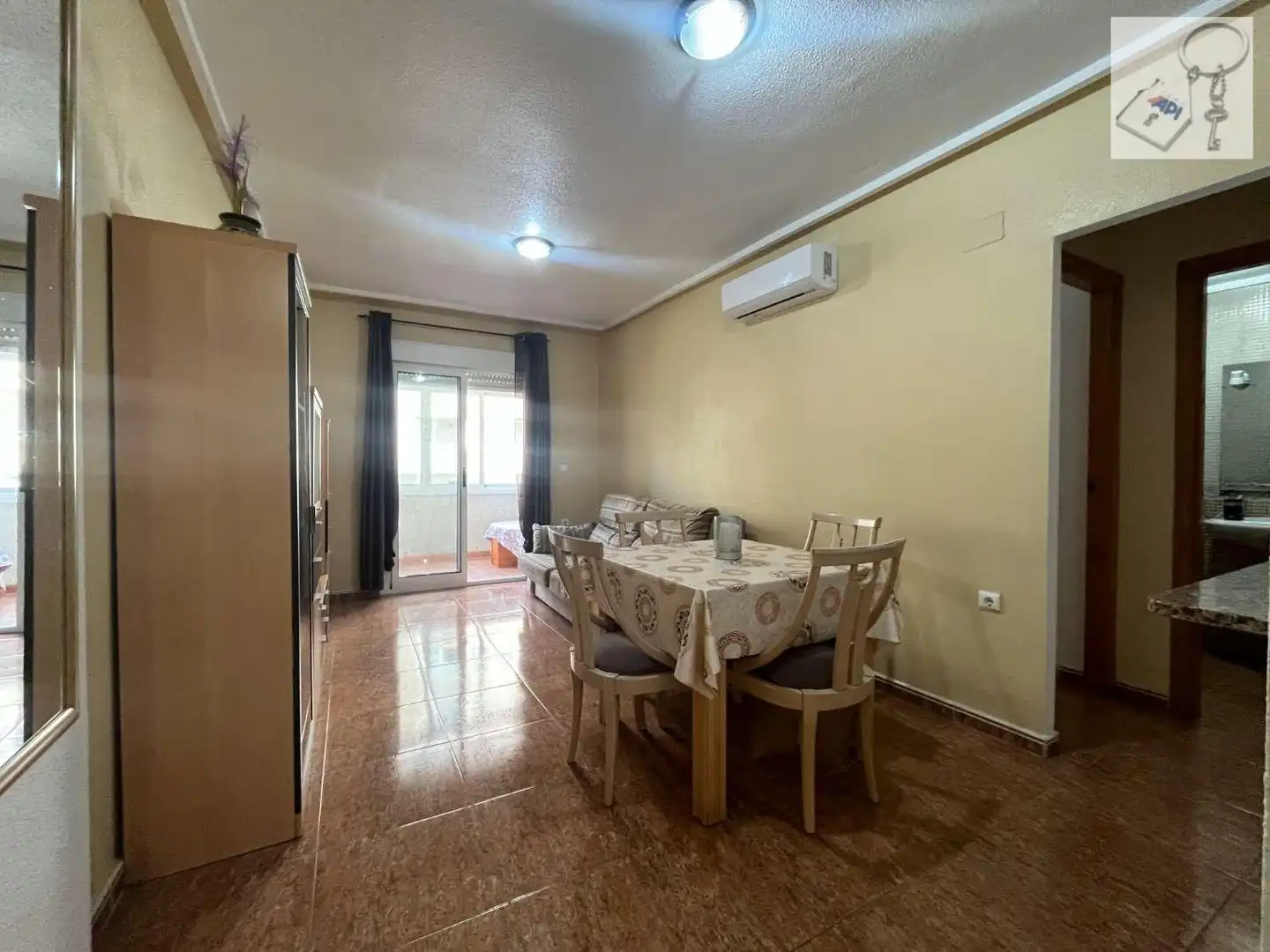 Comedor de Apartamento en venta en Torrevieja con Piscina y Amueblado
