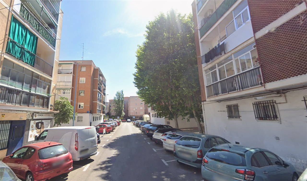 Vista exterior de Planta baja en venta en Leganés
