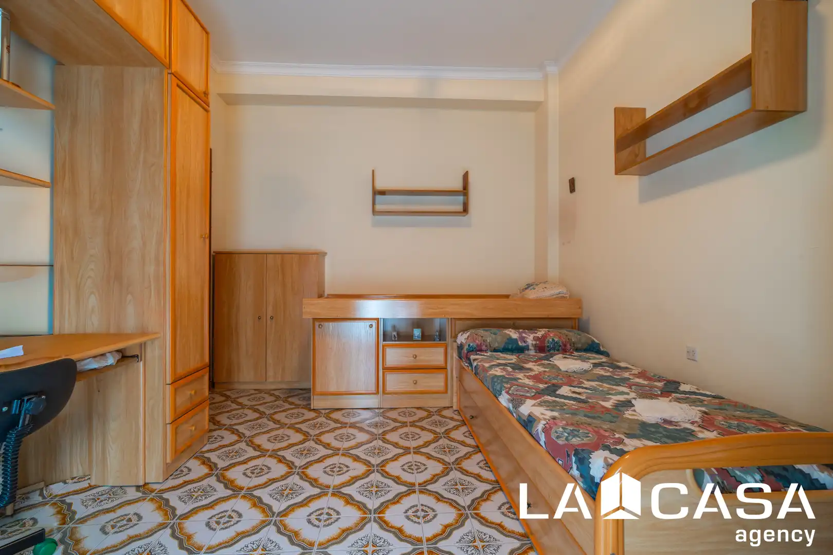 Bedroom of Houses for sale in Dos Hermanas  with Air Conditioner, Heating and Furnished