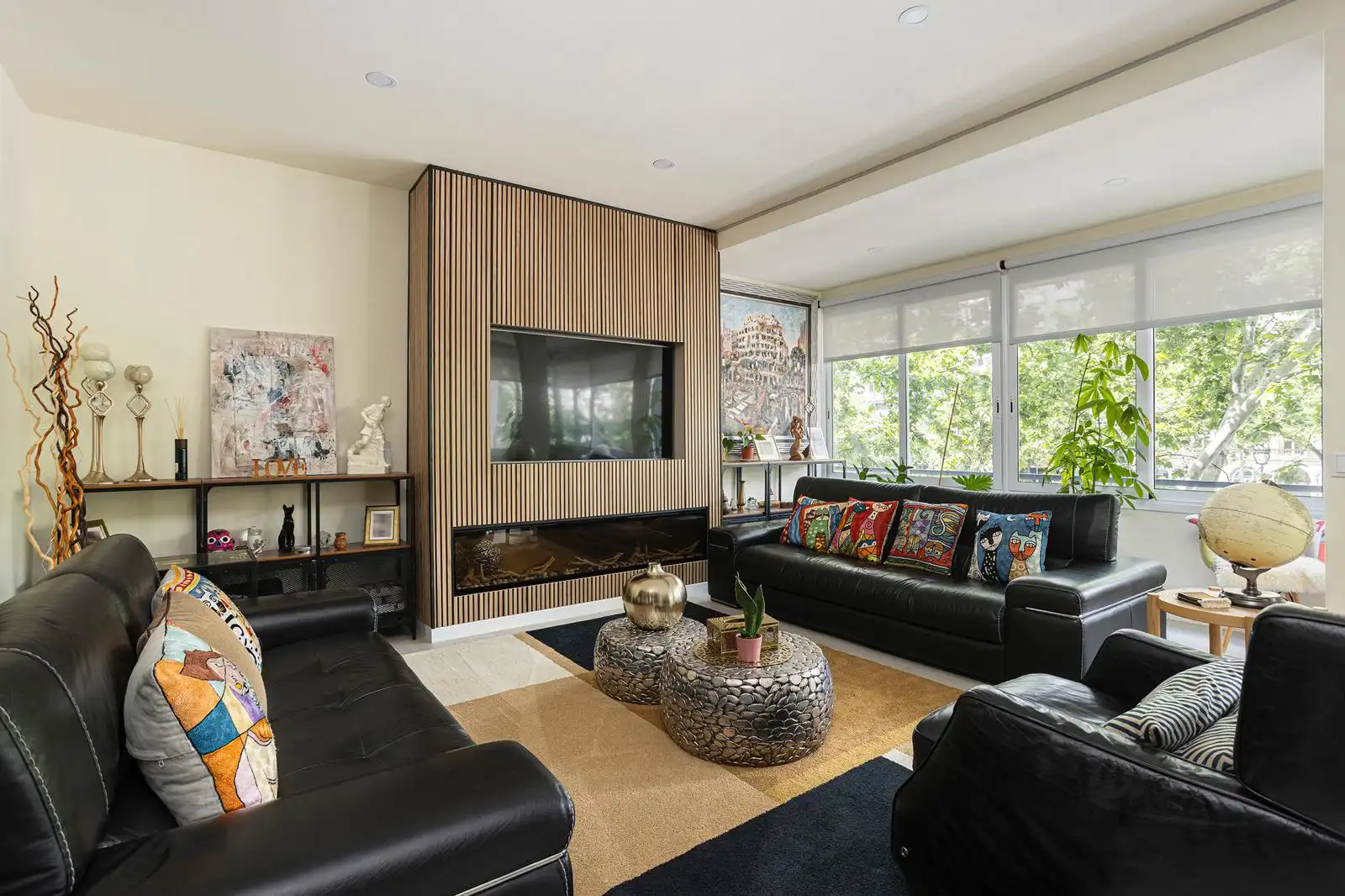 Living room of Flat for rent in Barcelona  with Air Conditioner, Heating and Parquet flooring