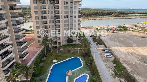 Foto 3 de Apartamento en venta en Puerto Deportivo, Guardamar del Segura