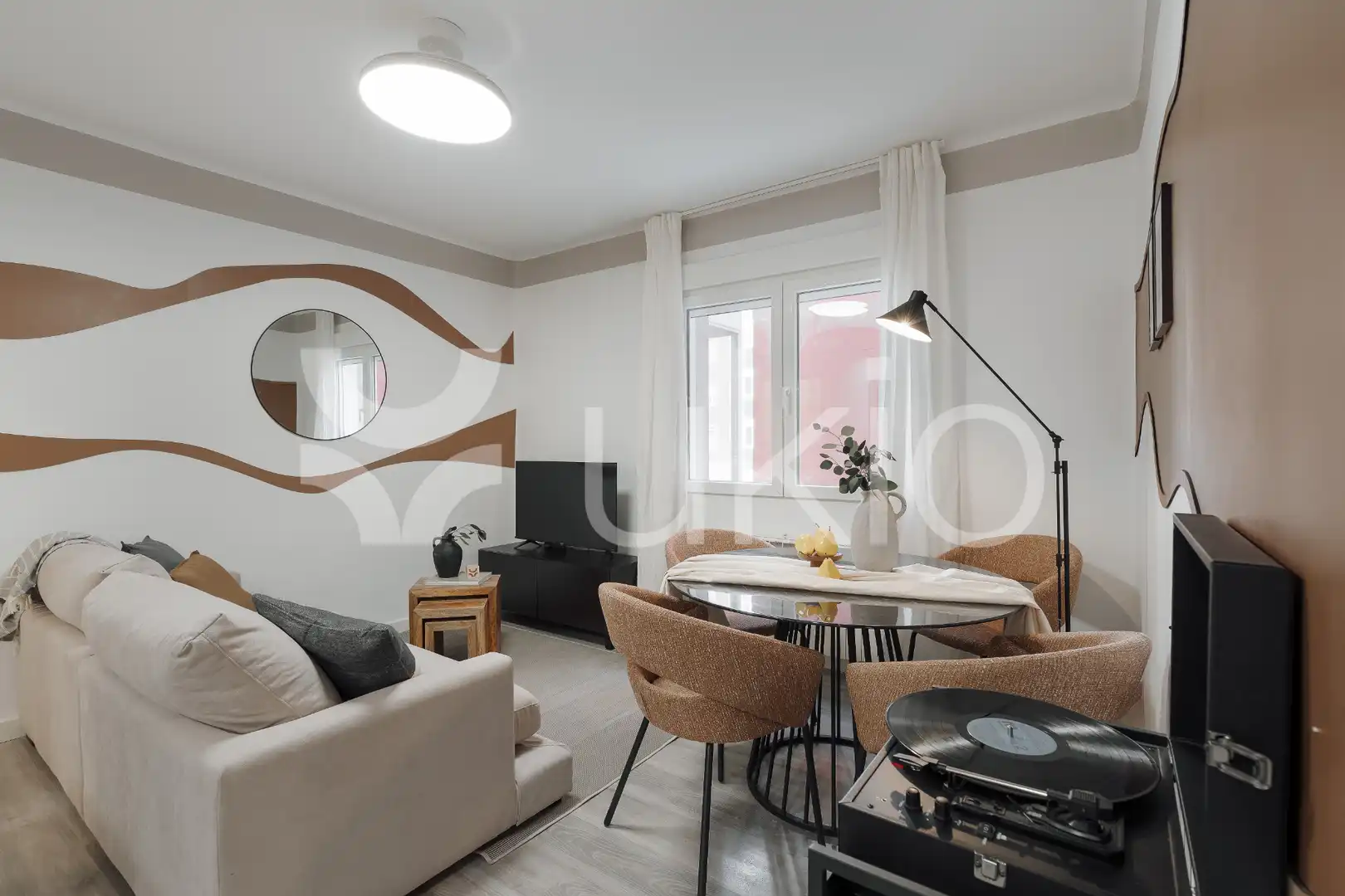 Living room of Apartments for rent in Madrid  with Air Conditioner, Heating and Furnished