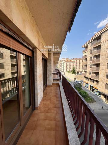 Piso en Venta en CALLE CRESPO DE RASCÓN, 39-41 en San Vicente - Las Úrsulas